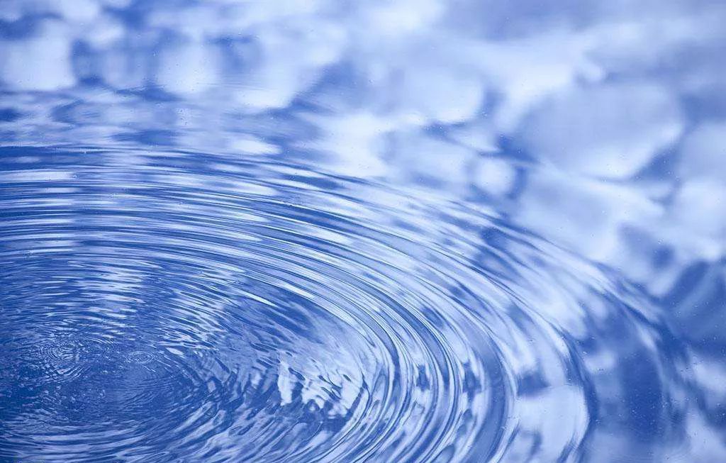 探寻“水之秘语”,用对化妆水比精华还神!(图3)